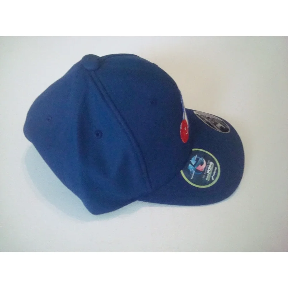MONTREAL GOLF SNAPBACK  BEACH 00S Y2K  HAT CAP VINTAGE  S2